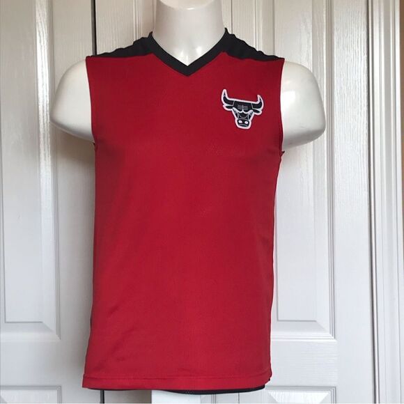 Chicago Bulls warmup basketball top - Picture 1 of 7